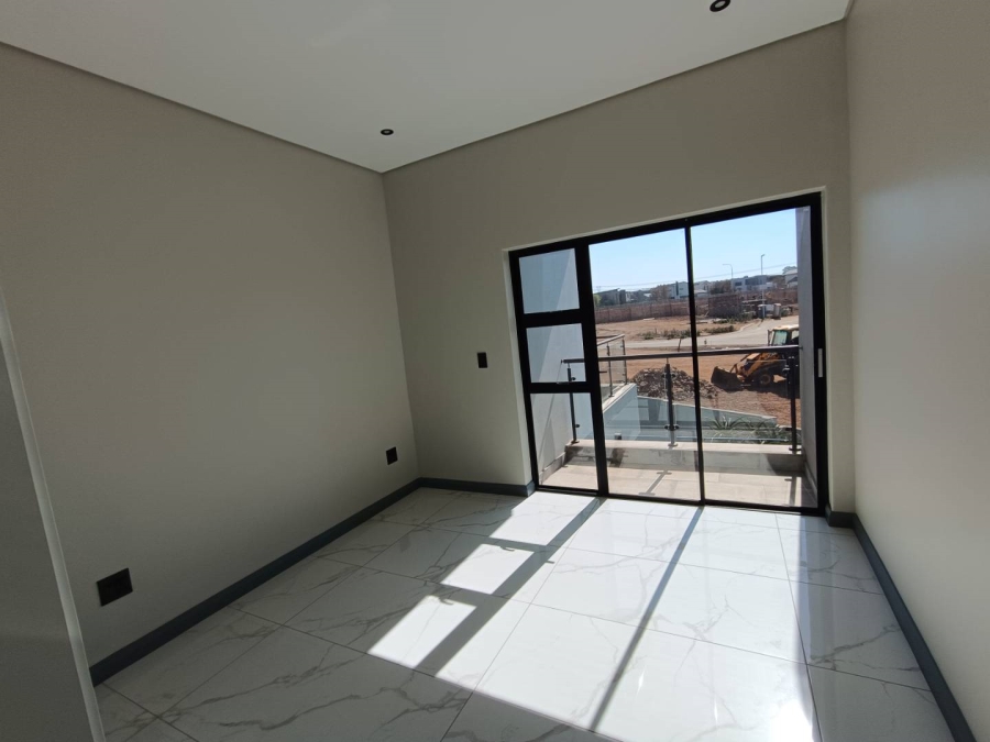 5 Bedroom Property for Sale in Fountainbrook Estate Gauteng