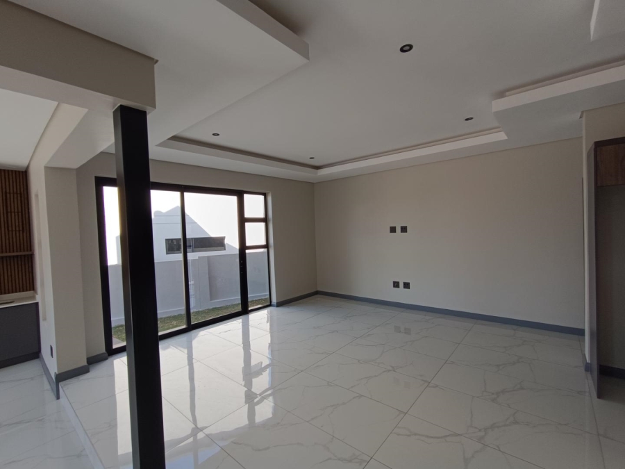 5 Bedroom Property for Sale in Fountainbrook Estate Gauteng