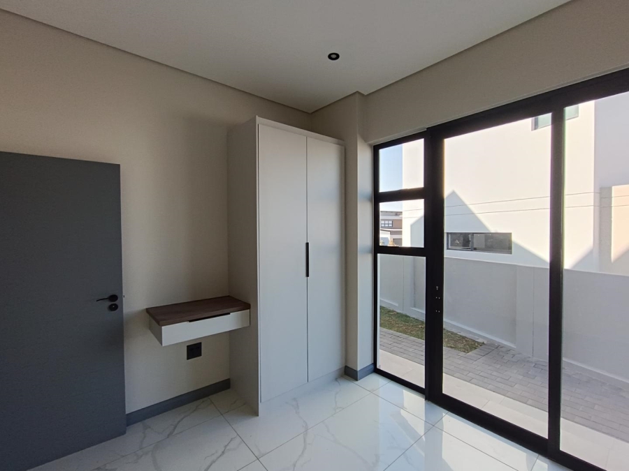 5 Bedroom Property for Sale in Fountainbrook Estate Gauteng