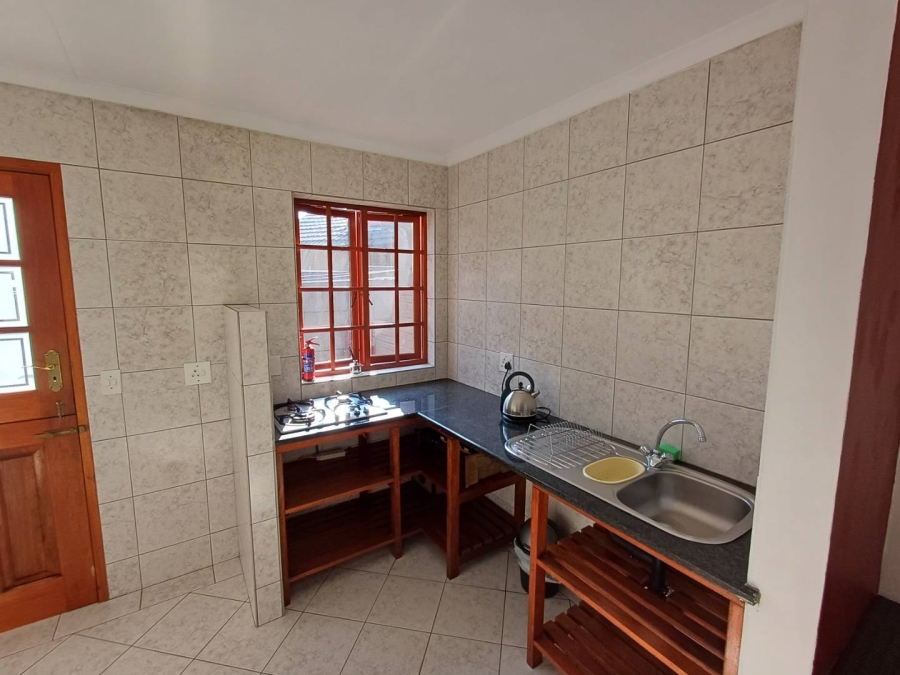To Let 1 Bedroom Property for Rent in Ferndale Gauteng