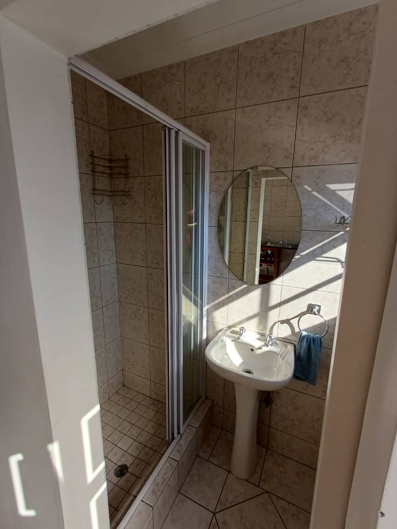 To Let 1 Bedroom Property for Rent in Ferndale Gauteng