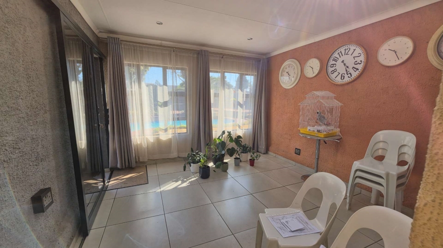 4 Bedroom Property for Sale in Brackendowns Gauteng