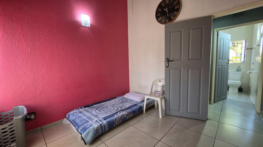 4 Bedroom Property for Sale in Brackendowns Gauteng
