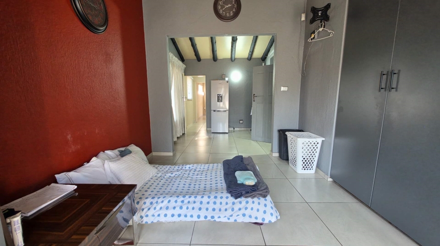 4 Bedroom Property for Sale in Brackendowns Gauteng