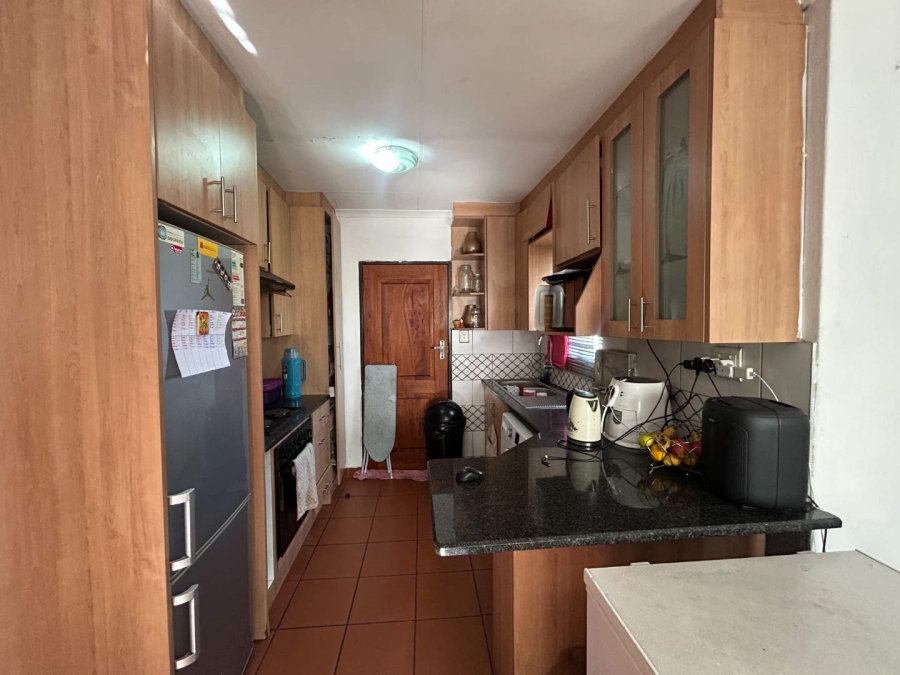 3 Bedroom Property for Sale in Albertsdal Gauteng