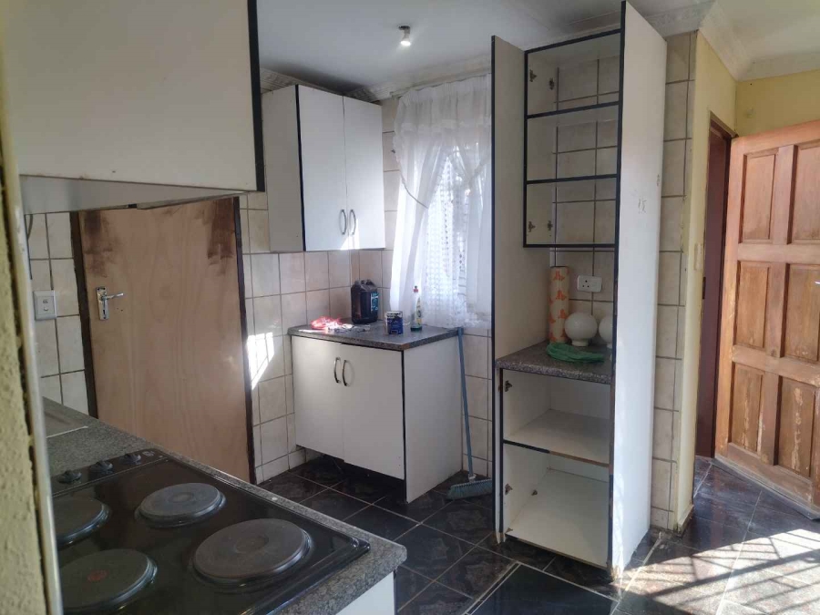 To Let 3 Bedroom Property for Rent in Soshanguve XX Gauteng