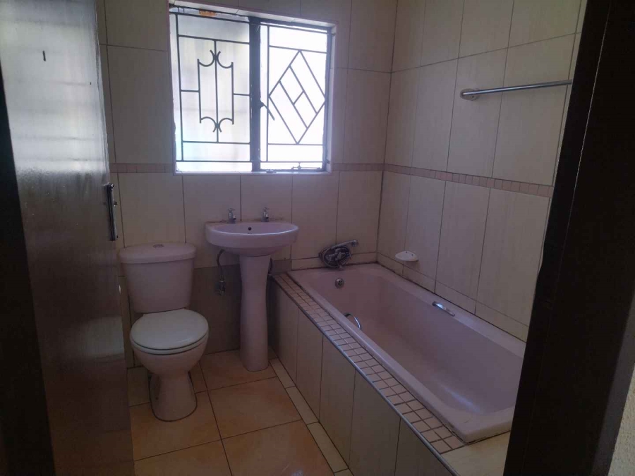 To Let 3 Bedroom Property for Rent in Soshanguve XX Gauteng