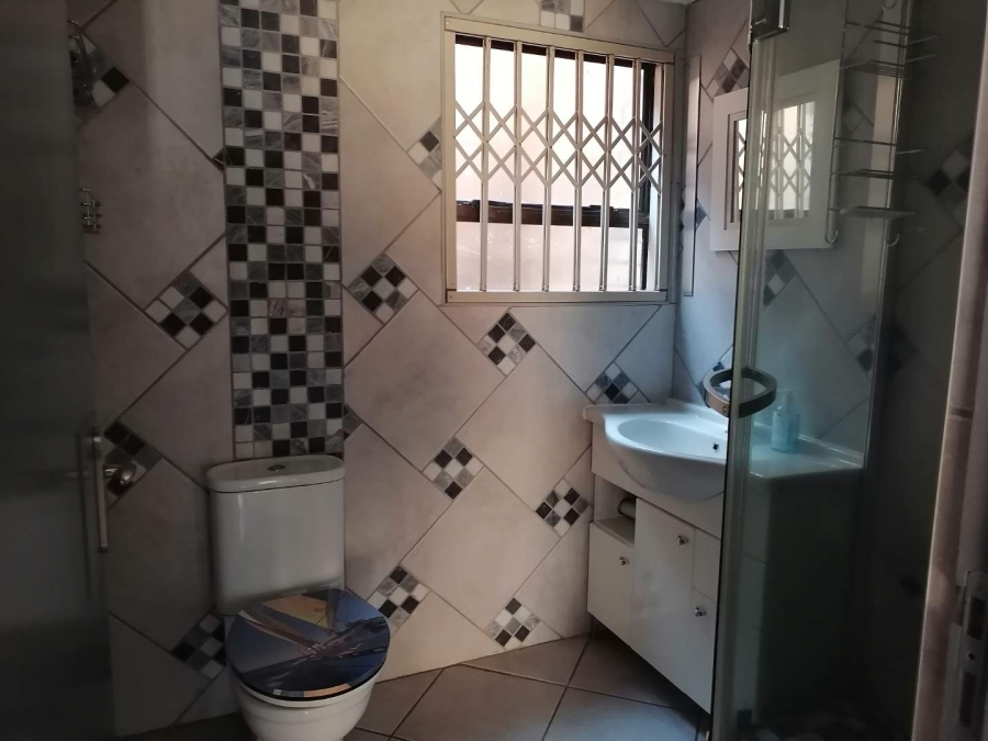 3 Bedroom Property for Sale in Bronkhorstbaai Dorp Gauteng