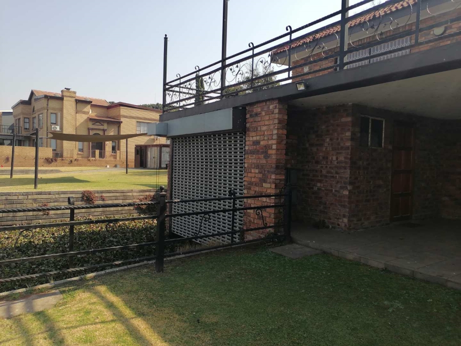 3 Bedroom Property for Sale in Bronkhorstbaai Dorp Gauteng