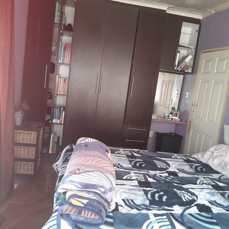 5 Bedroom Property for Sale in Soshanguve BB Gauteng