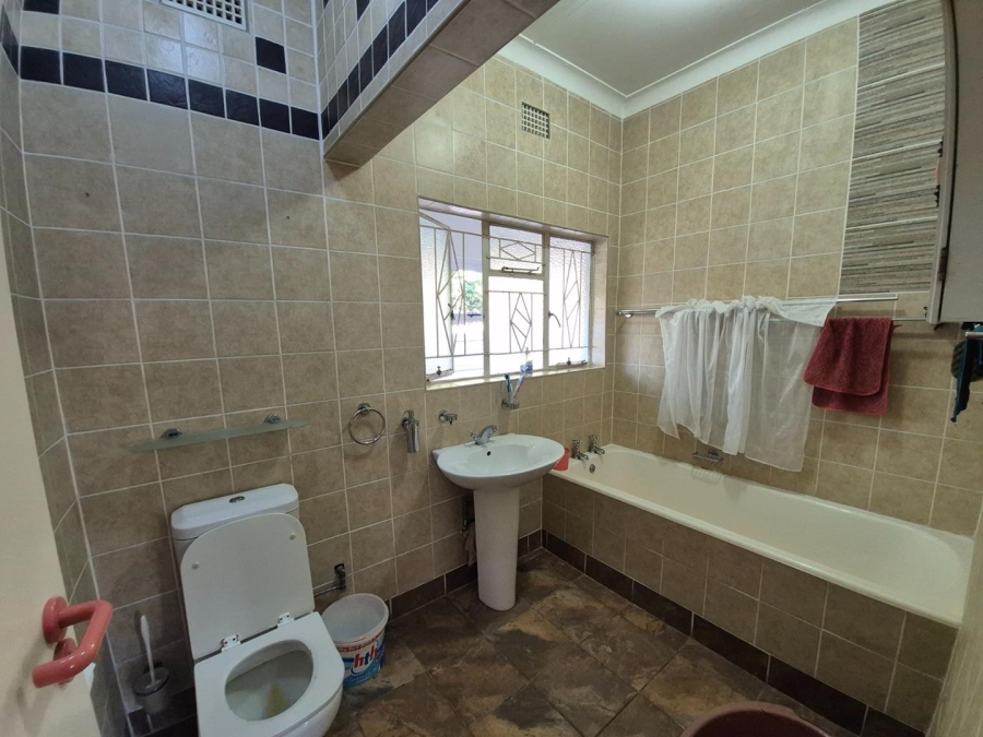 4 Bedroom Property for Sale in Pretoria North Gauteng