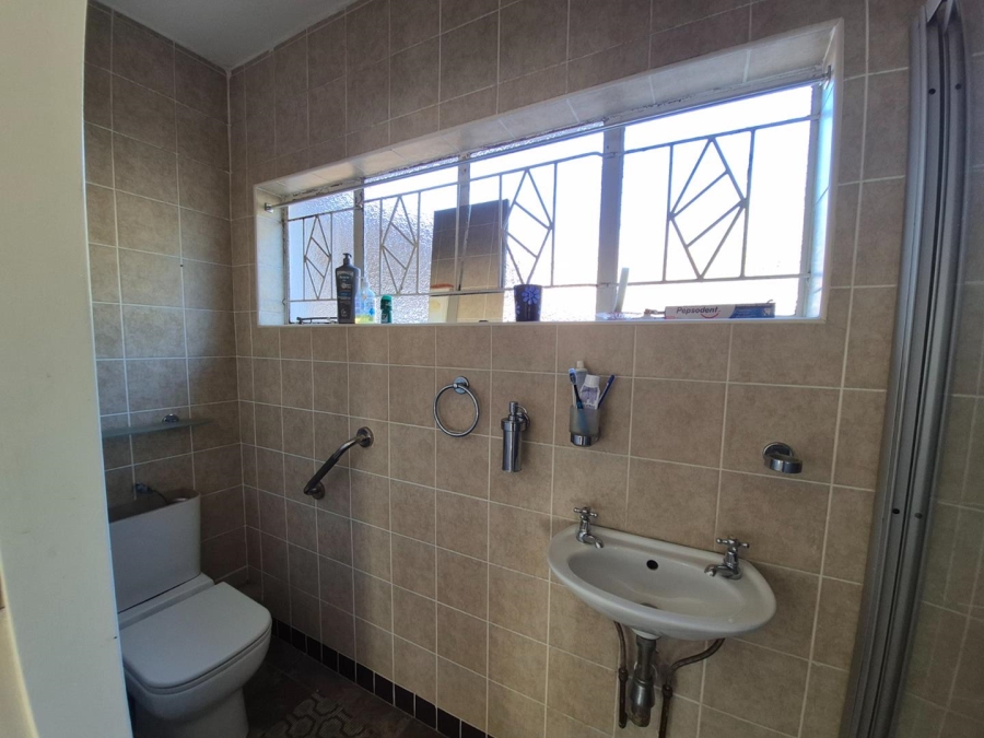 4 Bedroom Property for Sale in Pretoria North Gauteng