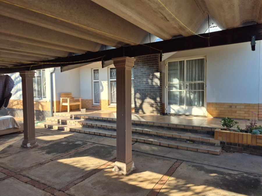 4 Bedroom Property for Sale in Pretoria North Gauteng