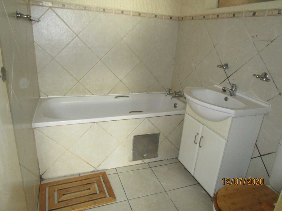 To Let 0 Bedroom Property for Rent in Bramley Park Gauteng