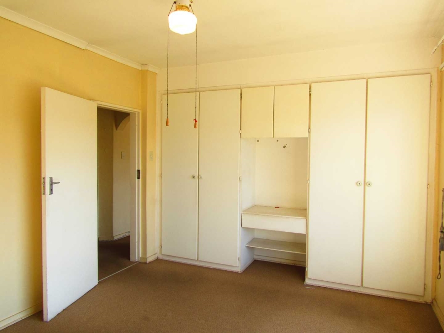 2 Bedroom Property for Sale in Helderkruin Gauteng