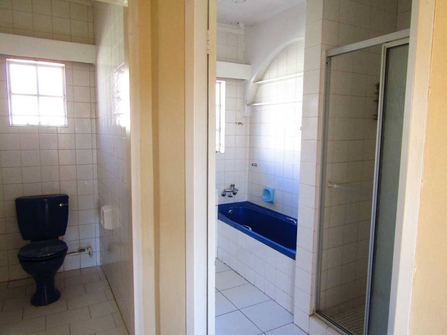 2 Bedroom Property for Sale in Helderkruin Gauteng