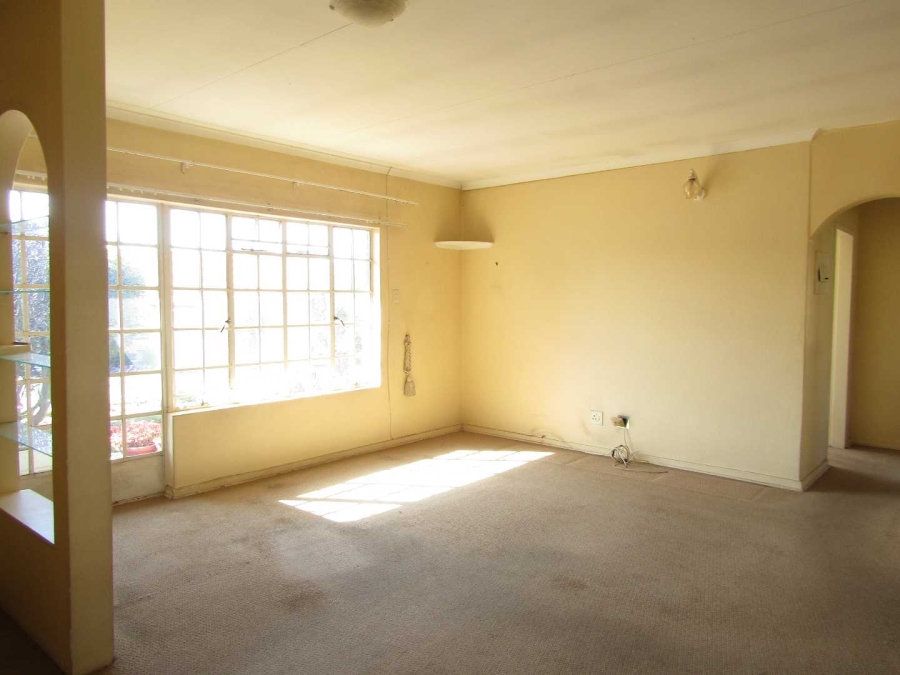 2 Bedroom Property for Sale in Helderkruin Gauteng