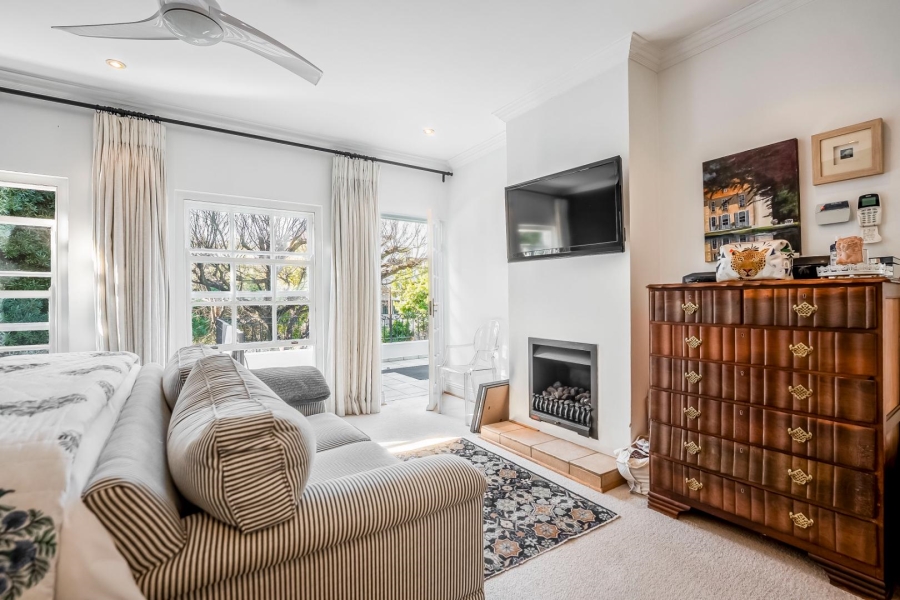 5 Bedroom Property for Sale in Bryanston East Gauteng