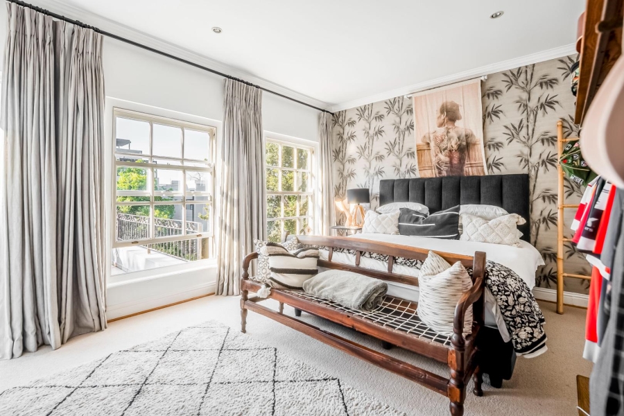 5 Bedroom Property for Sale in Bryanston East Gauteng