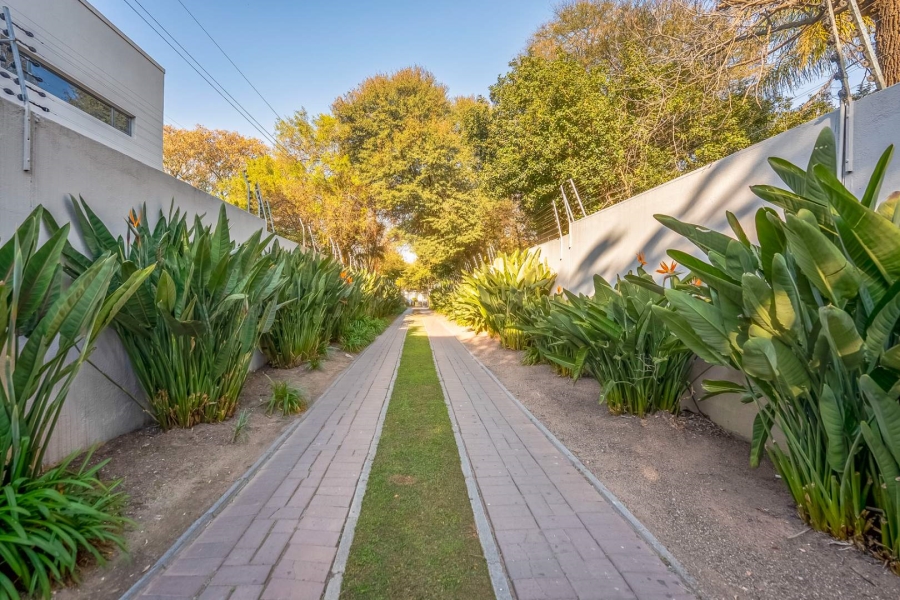 5 Bedroom Property for Sale in Bryanston East Gauteng