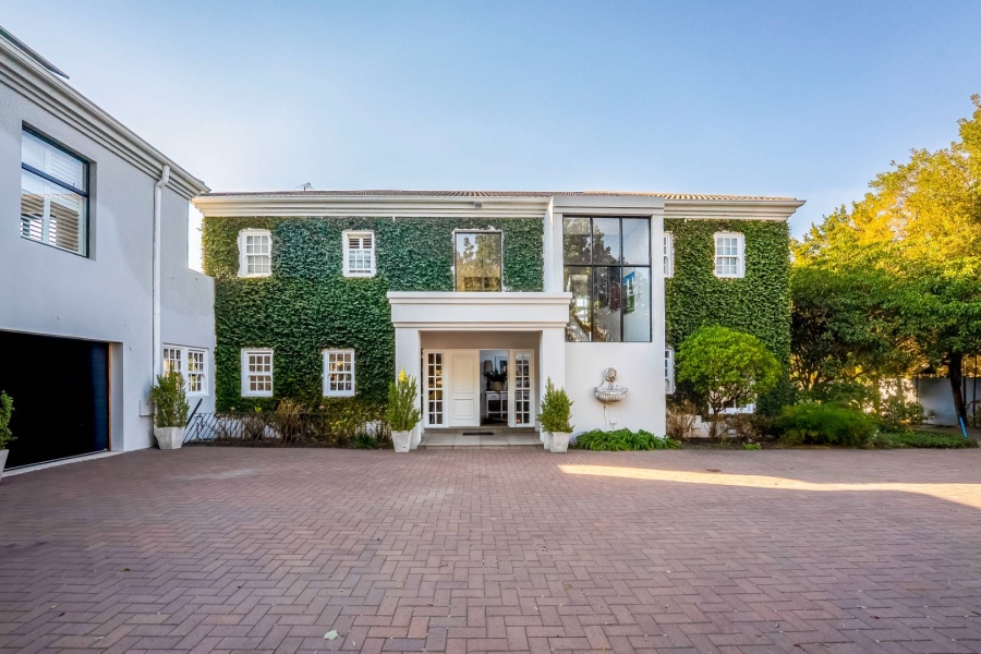 5 Bedroom Property for Sale in Bryanston East Gauteng