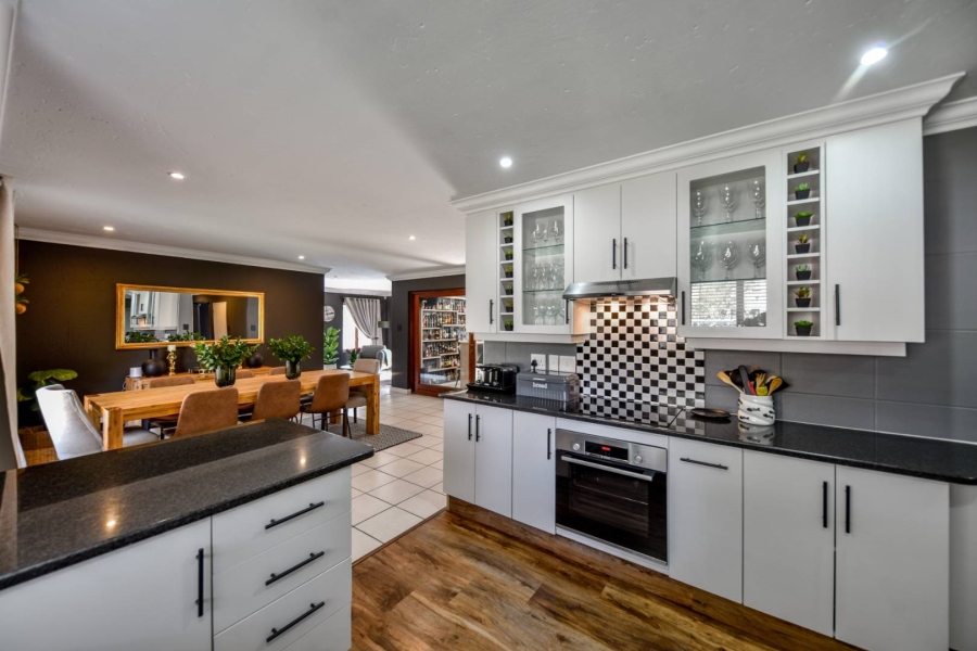 3 Bedroom Property for Sale in Moreleta Park Gauteng