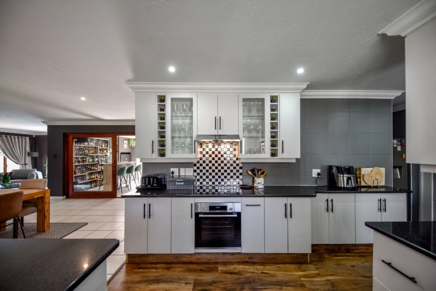3 Bedroom Property for Sale in Moreleta Park Gauteng