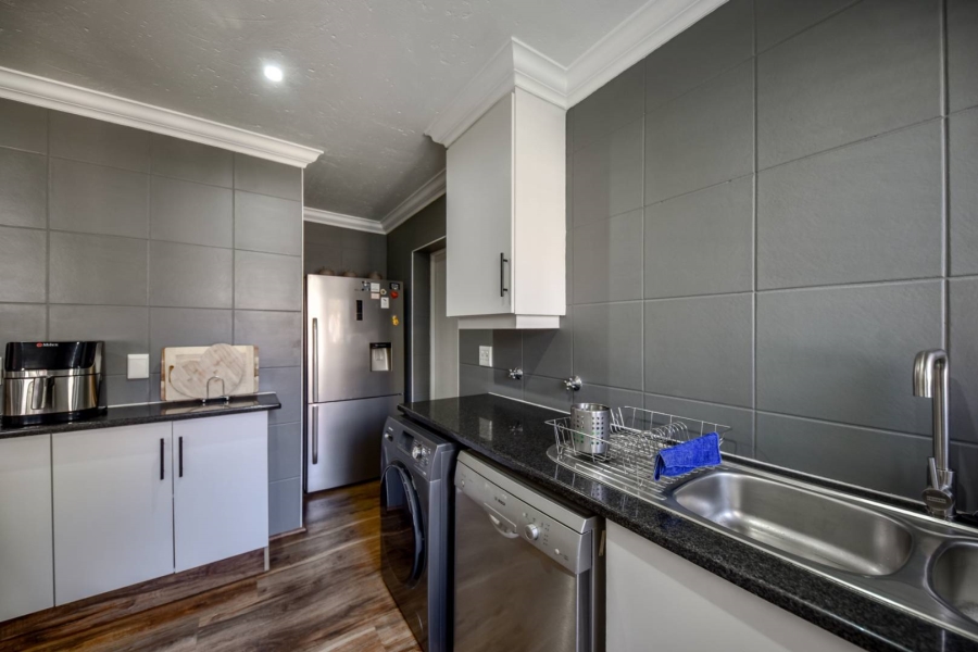 3 Bedroom Property for Sale in Moreleta Park Gauteng