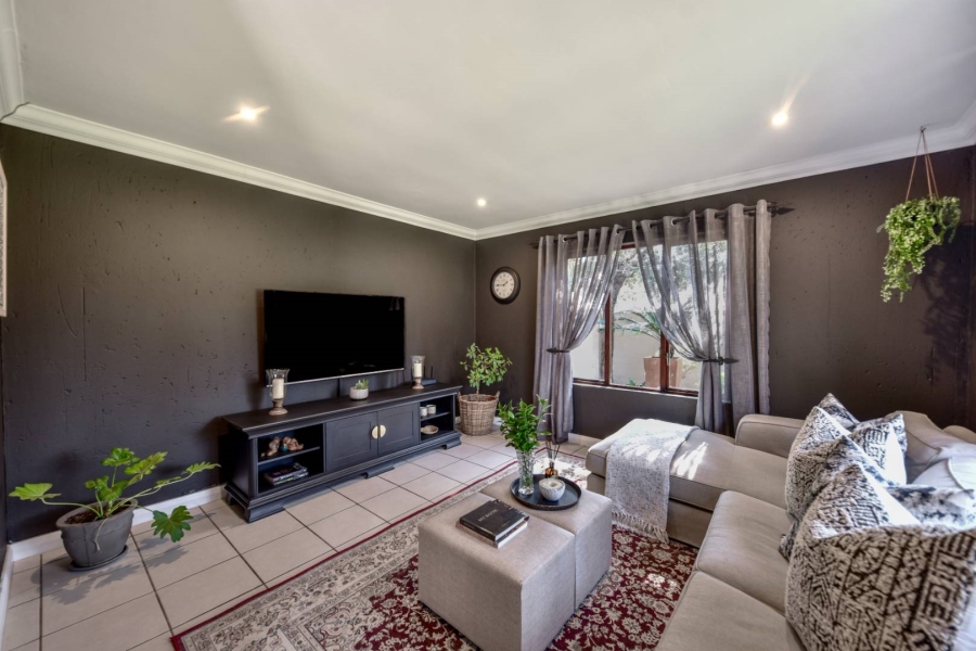 3 Bedroom Property for Sale in Moreleta Park Gauteng