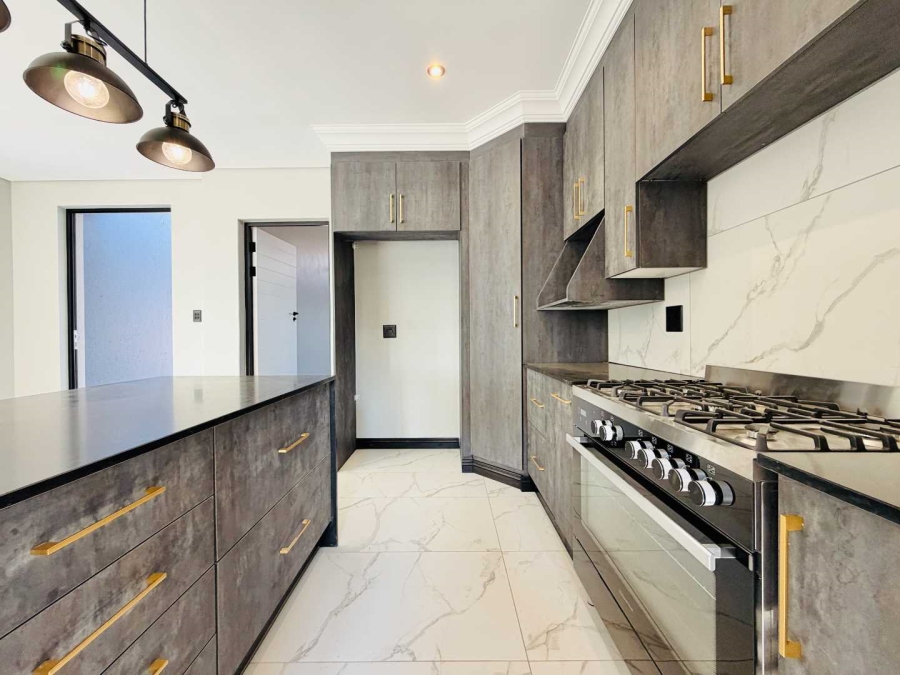 3 Bedroom Property for Sale in Raslouw A H Gauteng