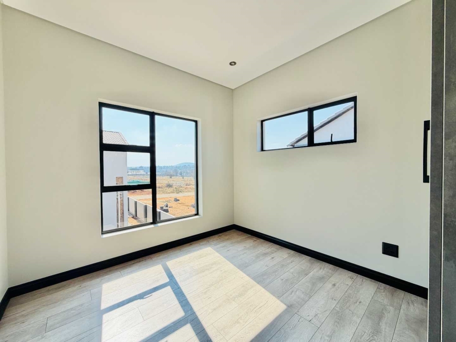 3 Bedroom Property for Sale in Raslouw A H Gauteng