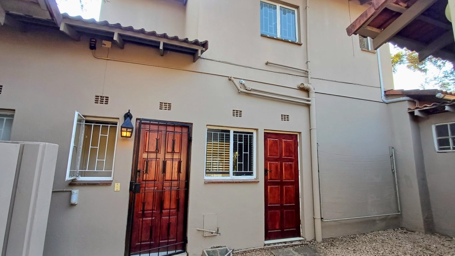 To Let 3 Bedroom Property for Rent in Bryanston Gauteng