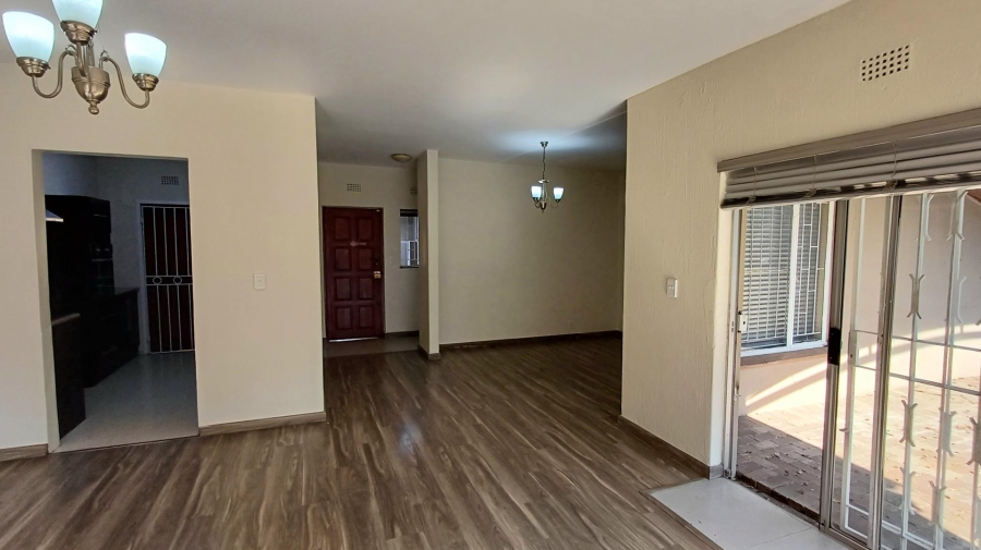 To Let 3 Bedroom Property for Rent in Bryanston Gauteng