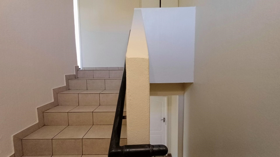 To Let 3 Bedroom Property for Rent in Bryanston Gauteng