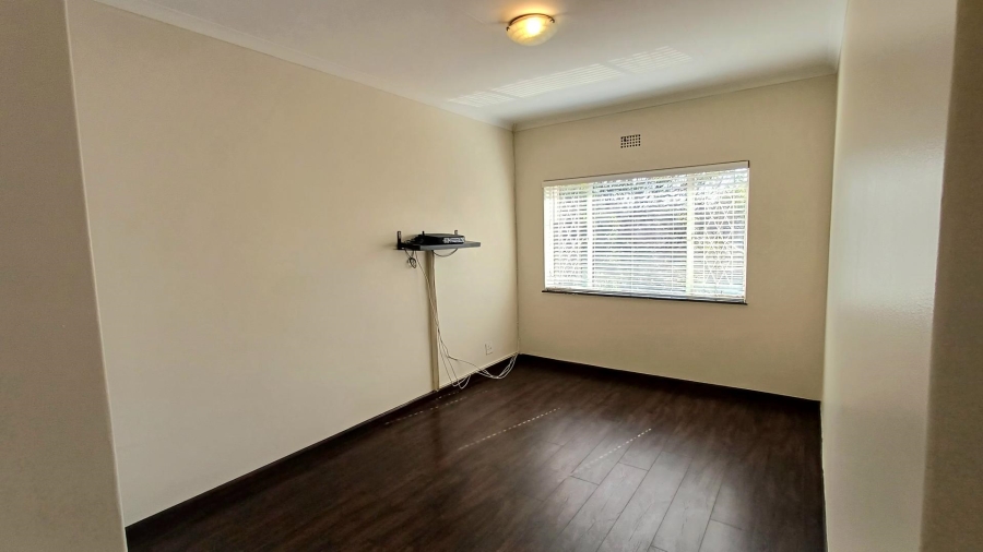 To Let 3 Bedroom Property for Rent in Bryanston Gauteng