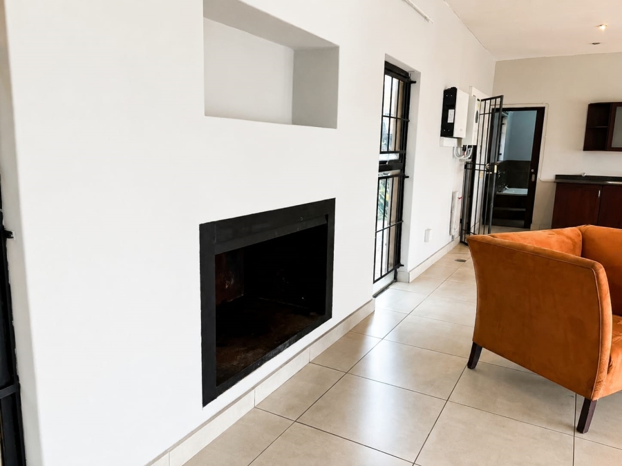 To Let 2 Bedroom Property for Rent in Ruimsig Gauteng