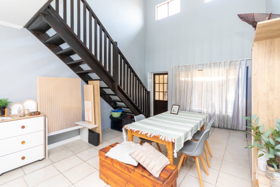 2 Bedroom Property for Sale in Sunninghill Gauteng