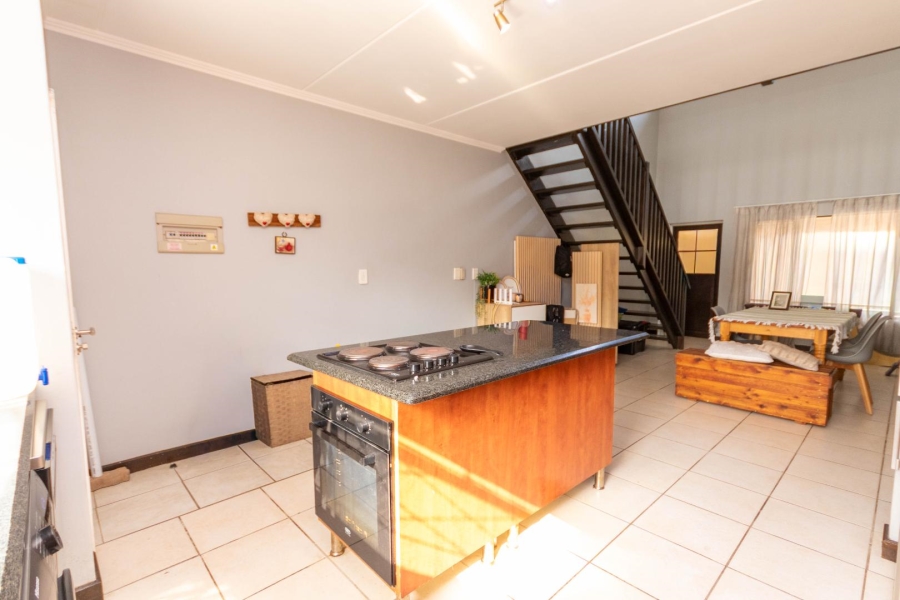 2 Bedroom Property for Sale in Sunninghill Gauteng