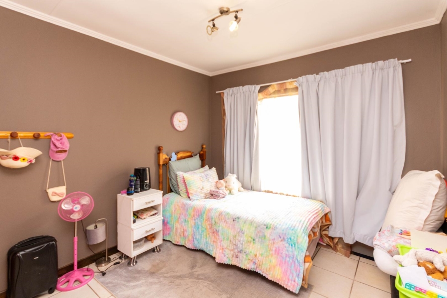 2 Bedroom Property for Sale in Sunninghill Gauteng