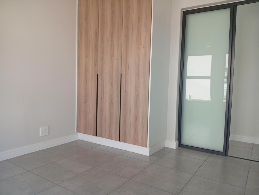 To Let 3 Bedroom Property for Rent in Buccleuch Gauteng