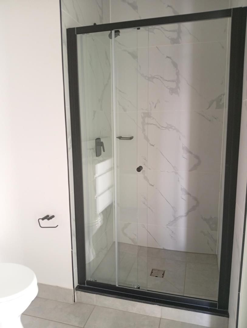 To Let 3 Bedroom Property for Rent in Buccleuch Gauteng