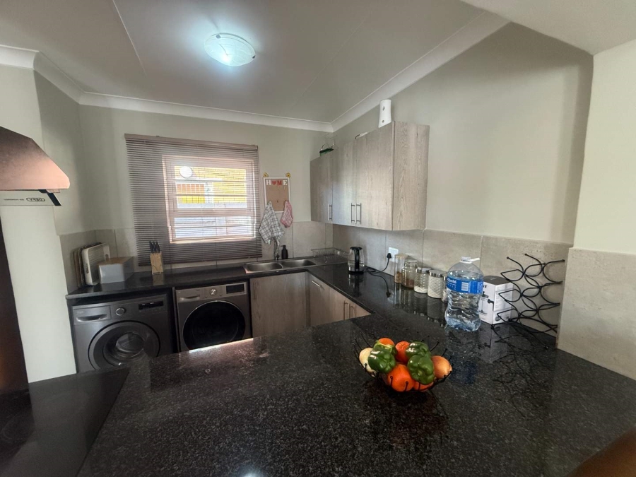 3 Bedroom Property for Sale in Parkdene Gauteng