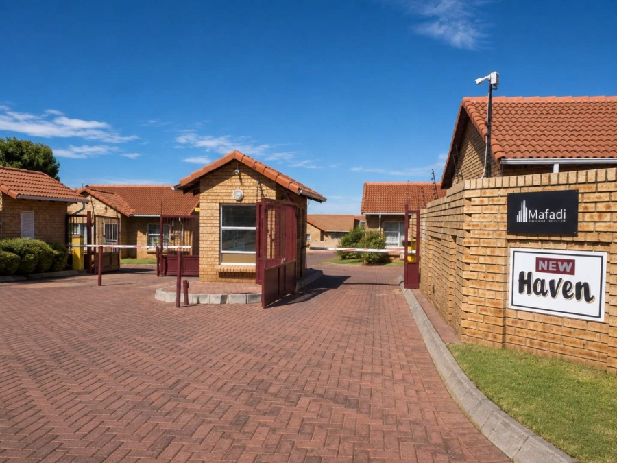 3 Bedroom Property for Sale in Groblerpark Gauteng
