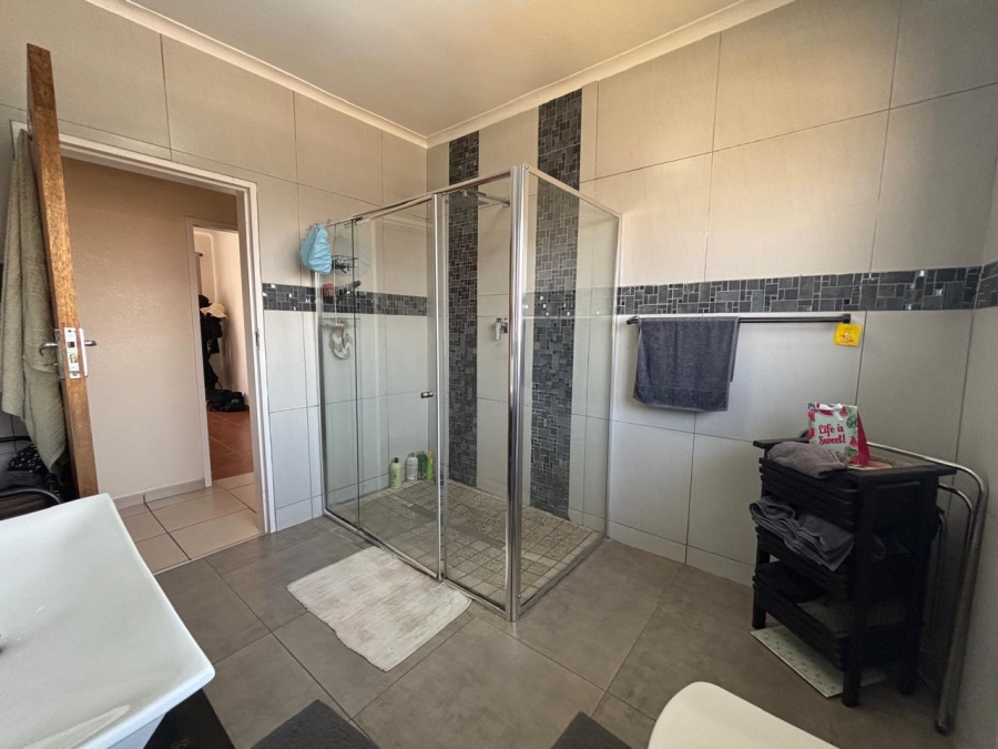 3 Bedroom Property for Sale in Risana Gauteng