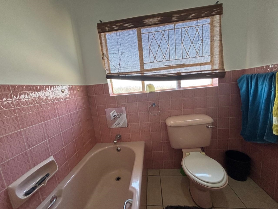 3 Bedroom Property for Sale in Risana Gauteng