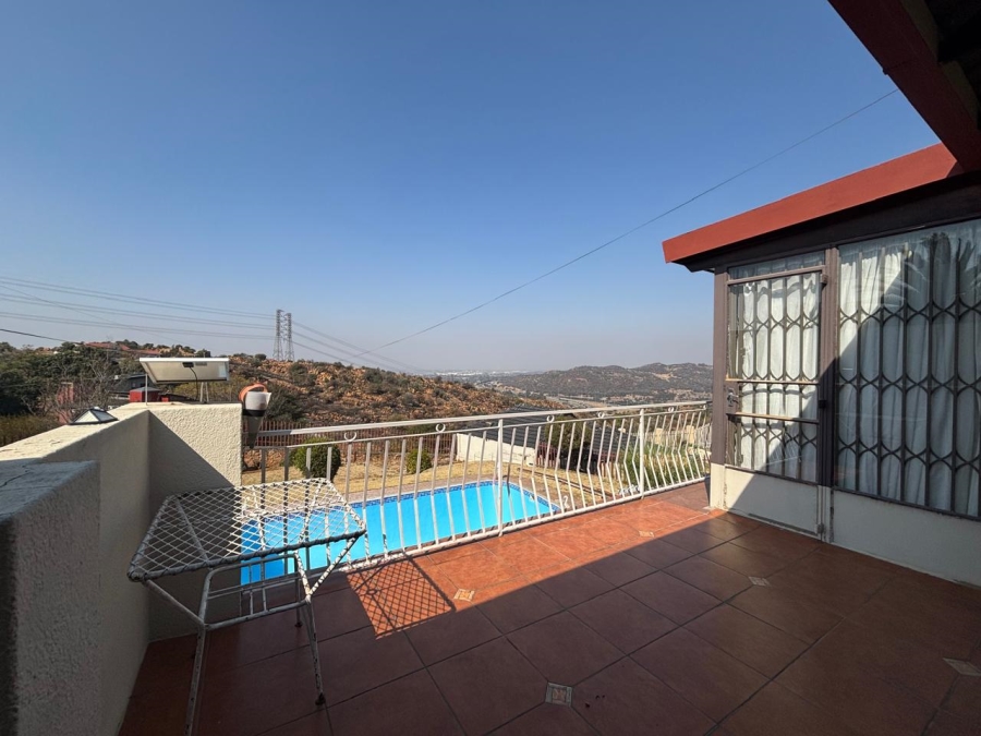 3 Bedroom Property for Sale in Risana Gauteng
