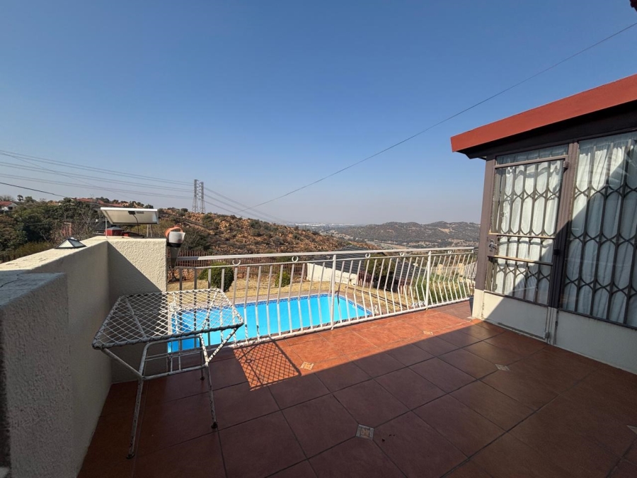3 Bedroom Property for Sale in Risana Gauteng