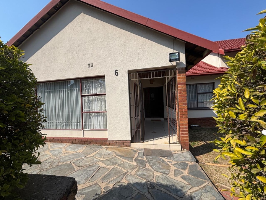 3 Bedroom Property for Sale in Risana Gauteng