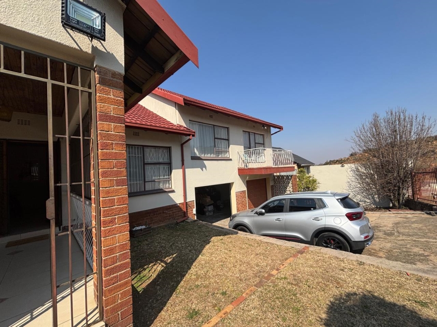 3 Bedroom Property for Sale in Risana Gauteng