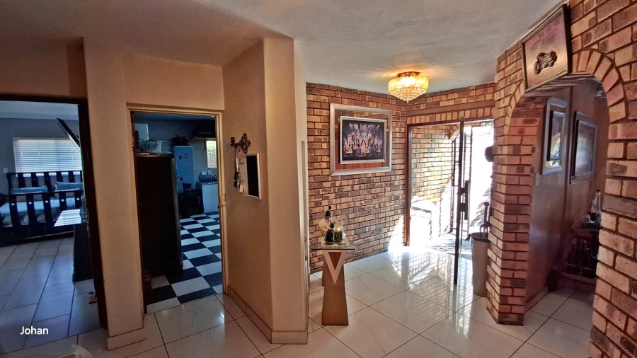 1 Bedroom Property for Sale in Meyersdal Gauteng